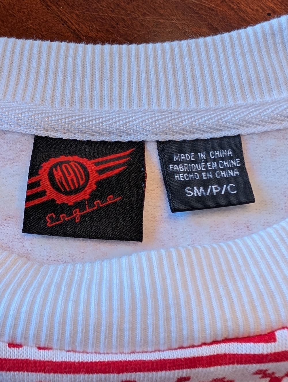 MAD Engine Red & White Reindeer Wreath Crewneck - Picture 2 of 9